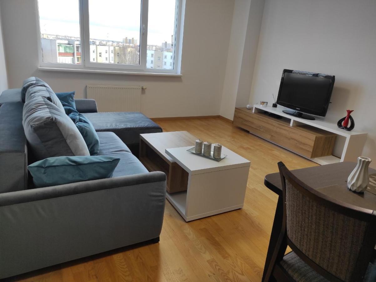 Klaipedos 99 Apartamentai Panevezys Bagian luar foto